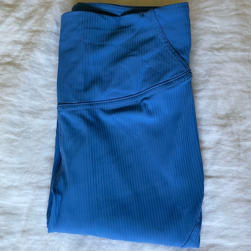 Lululemon x Barry's Ribbed legging - 28" inseam